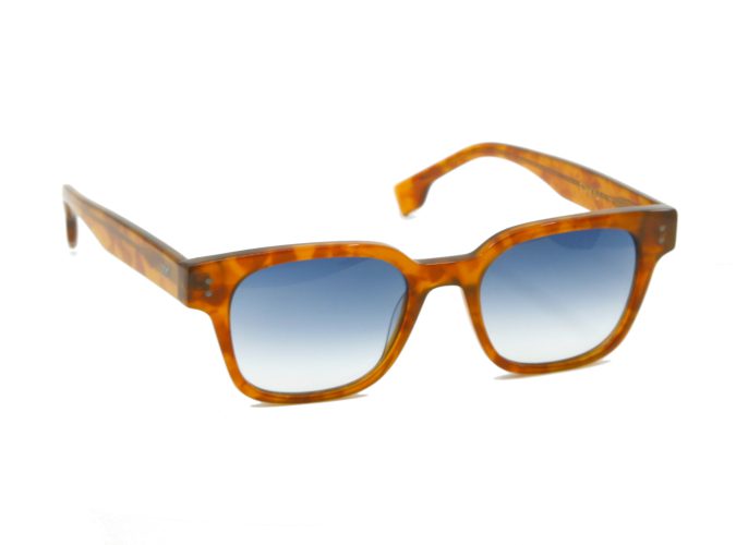 Lunettes-de-soleil-Ekkiu-KT-22400-B-Vue-avant